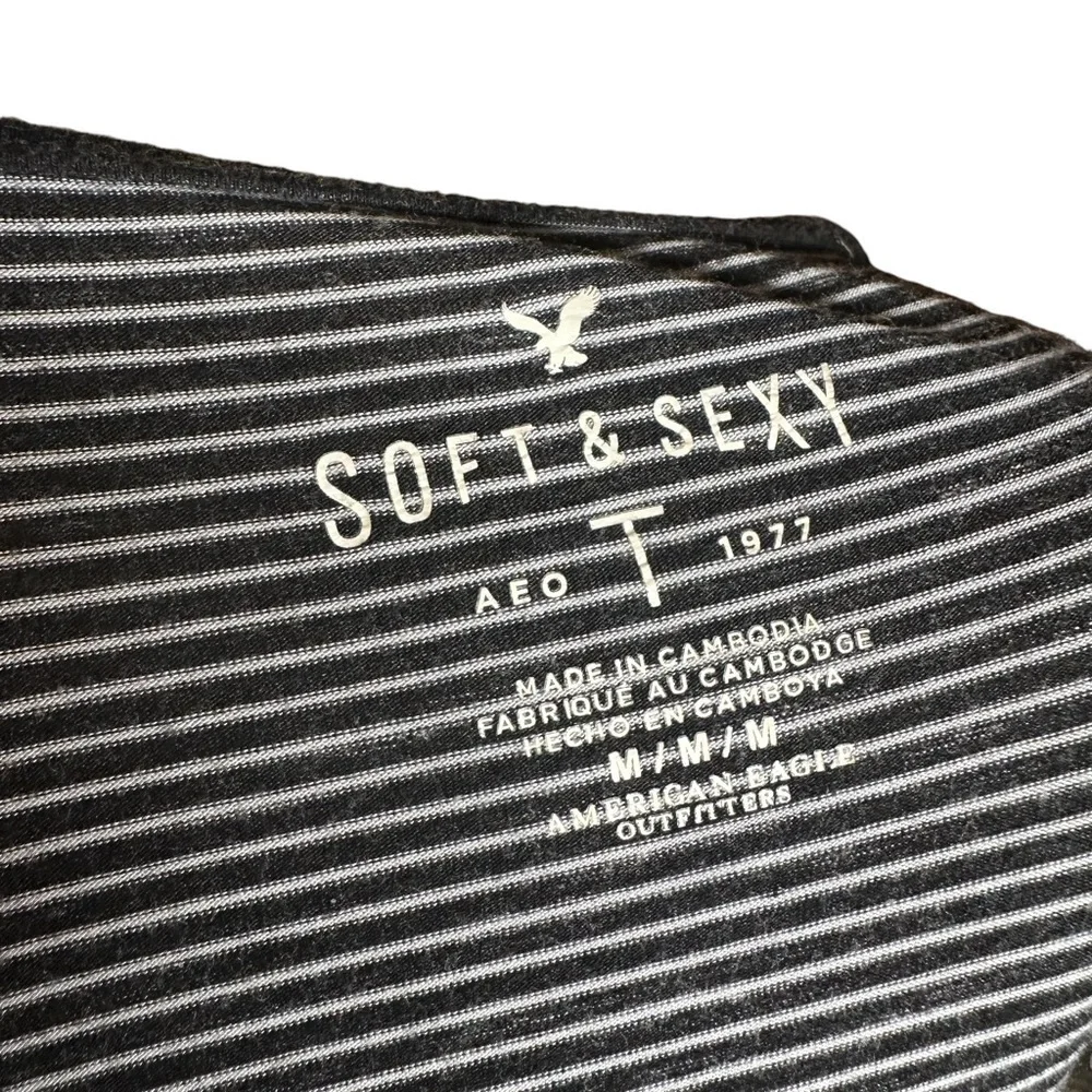 AEO Soft and Sexy Bell Sleeve Long Sleeve Striped Top Size Medium - Picture 4 of 5